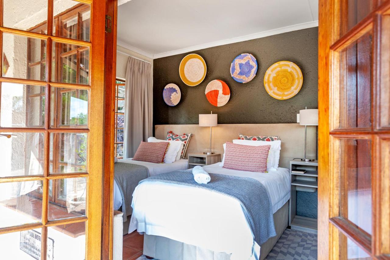 Chez Vincent Hotel Mbombela Bagian luar foto
