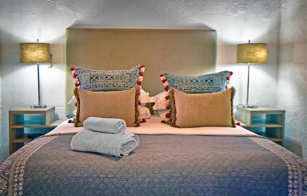 Chez Vincent Hotel Mbombela Bagian luar foto